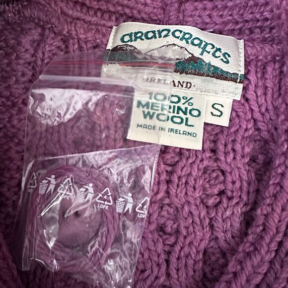 Aran Crafts Cardigan Sweater Women’s Small Pink Merino Wool V-Neck Button New - Picture 6 of 9